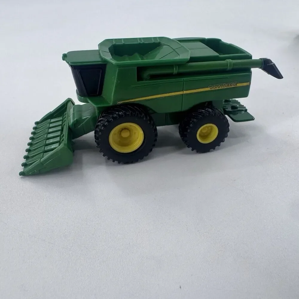 Ertl John Deere Combine w Tractor & Trailer Lot 1:64 Fast Shipping